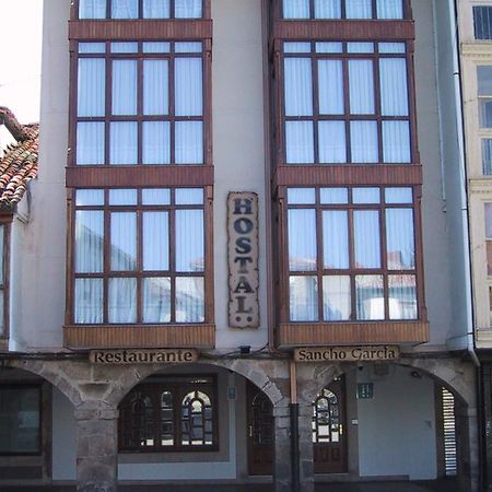 Hostal Sancho Garcia Espinosa De Los Monteros Exterior photo