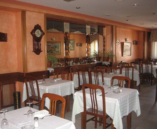 Hostal Sancho Garcia Espinosa De Los Monteros Restaurant photo